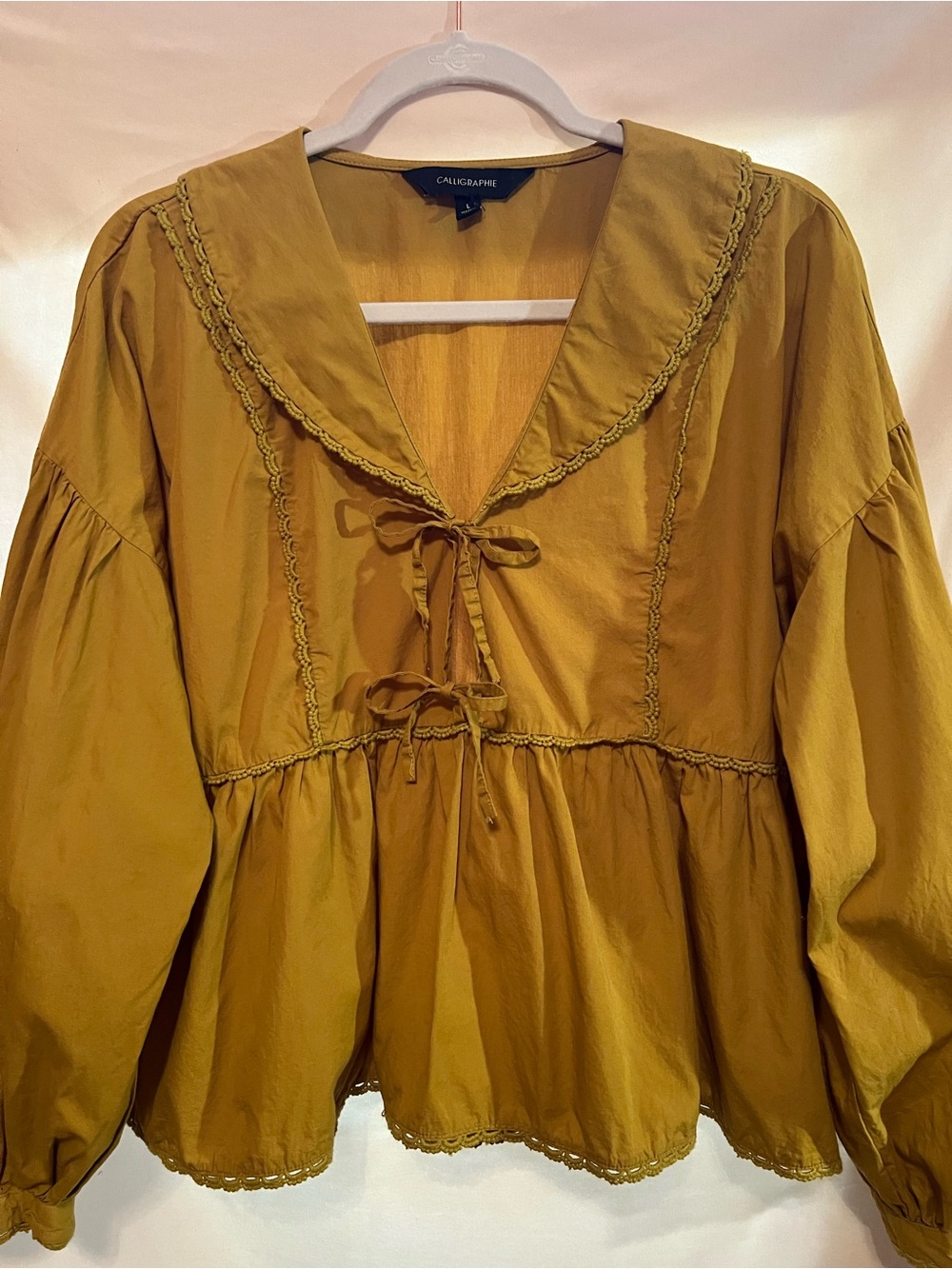 Anthropologie Calligraphie Mustard Green Tie-Front Peasant Blouse Size L
